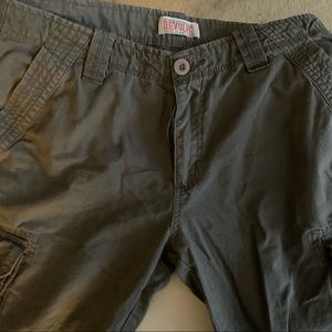 Revolve cargo shorts